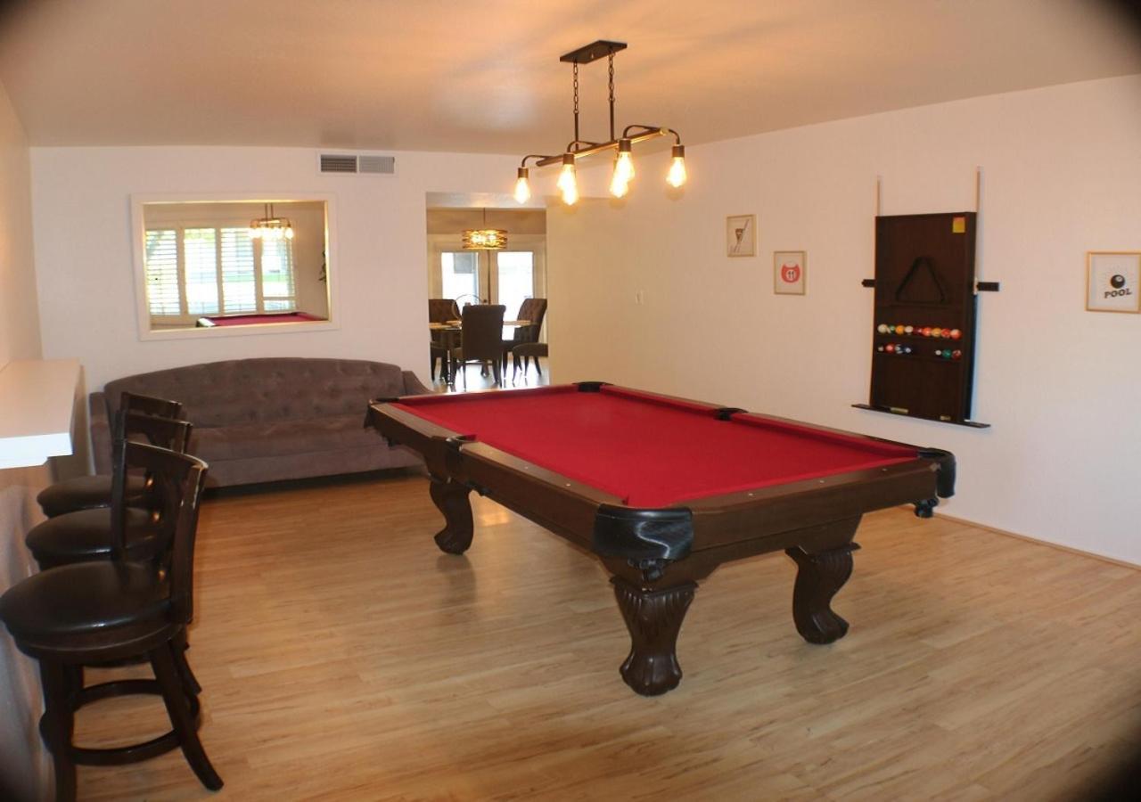 Tempe Escape With Heated Pool, Billiards & Firepit Fun Villa Dış mekan fotoğraf
